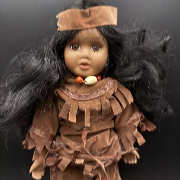Chico Arts Native American Porcelain Doll Fringe Wear Headband - Picture 1 of 8